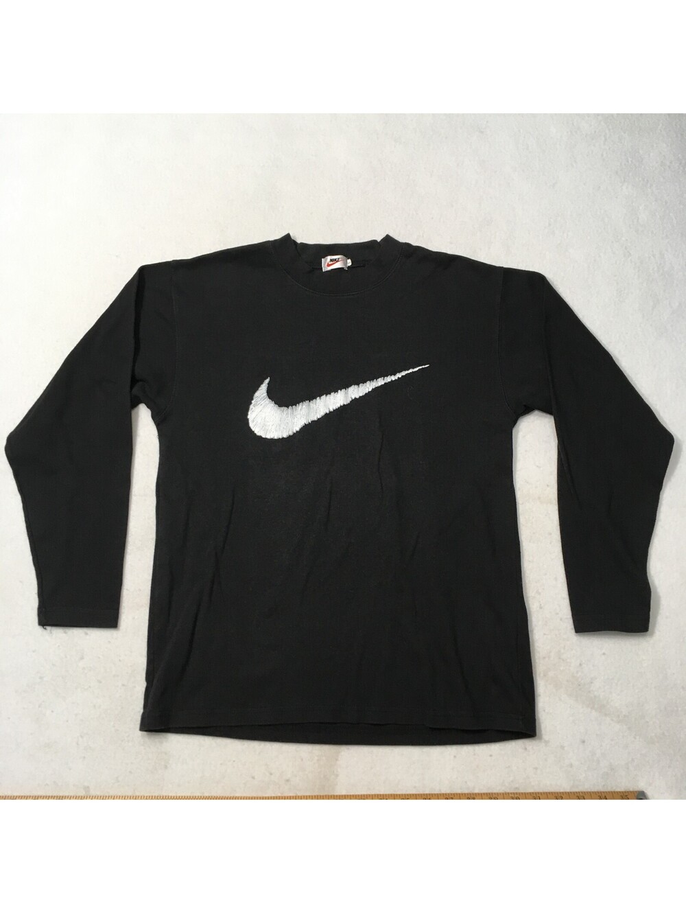 Nike Shirt Mens Small Black Long Sleeve Training Athletic center big swoosh